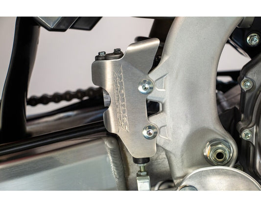 WORKS CONNECTION - MASTER CYLINDER GUARD - 15-705 - HONDA CRF250R 14-25 / CRF450R 13-25