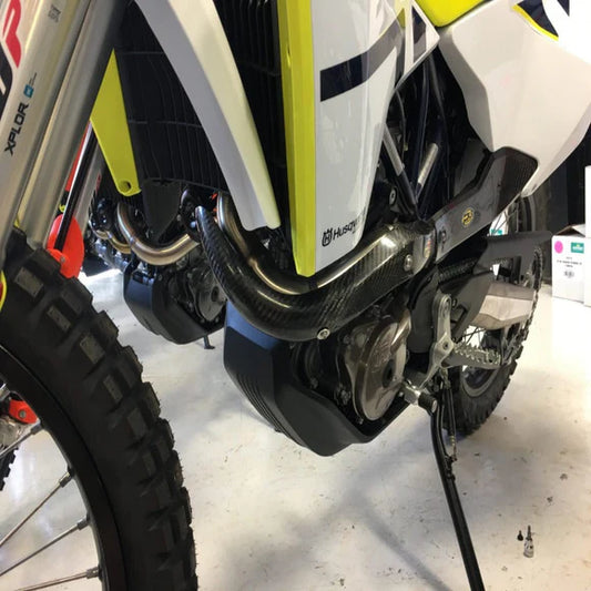 P3 CARBON - HEAT SHIELD - STOCK HEADER - HUSQVARNA 701 ENDURO/SUPERMOTO 16-25