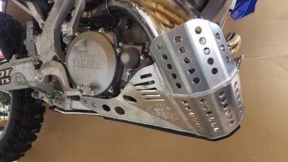 EMPEROR RACING - PIPE GUARD SKID PLATE - YAMAHA 05-26 YZ250 / 16-26 YZ250X