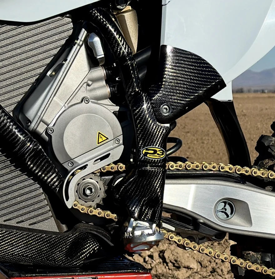 P3 CARBON - FRAME PROTECTOR - STARK VARG / EX / SUPERMOTO 22-26