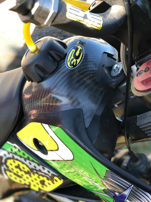 P3 CARBON - FUEL TANK COVER - KLX110 / KX65 02-22