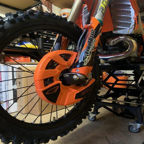 P3 CARBON - FORK LUG GUARDS - KTM / HUSQVARNA / GASGAS (L & R-SET) | ALL MODELS 125+ 15-22