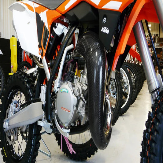 P3 CARBON - PIPE GUARD - FMF PIPE - HUSQVARNA TC 85 14-17 | KTM 105 SX 07-12 / 85 SX 06-17