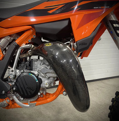 P3 CARBON - PIPE GUARD - STOCK PIPE - KTM SX/XC 85 | HUSQ TC 85 | GASGAS MC 85 25-26
