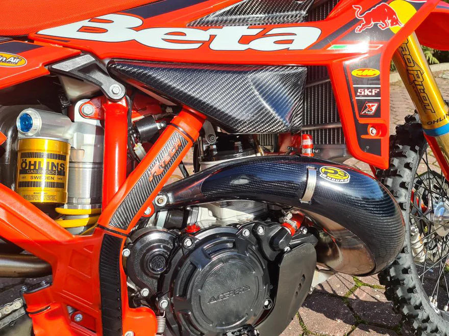P3 CARBON - PIPE GUARD - MAXCOVERAGE - FMF PIPE - BETA RR/RX/RACE/X-PRO 250/300 ENDURO & RACING 20-26