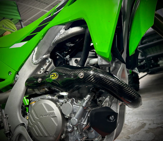 P3 CARBON - HEAT SHIELD - STOCK HEADER - KAWASAKI KX250 (X) 25-26
