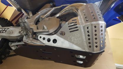 EMPEROR RACING - PIPE GUARD SKID PLATE - YAMAHA 05-26 YZ250 / 16-26 YZ250X