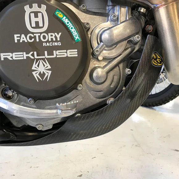 P3 CARBON - SKID PLATE - KTM 19-22 SX-F/XC-F 450 / HUSQVARNA 19-22 FC/FX/FS 450 / GAS GAS 21-23 MC/EX 450F