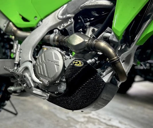 P3 CARBON - SKID PLATE - WITH LINKAGE GUARD - KX250 / X 25-26