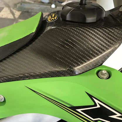 P3 CARBON - FUEL TANK COVER - KAWASAKI KX450F 16-18