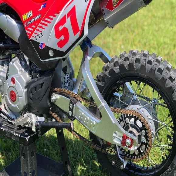 P3 CARBON - CHAIN GUIDE - HONDA CRF110 & KLX/TTR 110 BBR SWINGARM 13-26