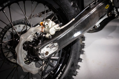P3 CARBON - SWINGARM GUARDS - KTM | HUSQVARNA | GASGAS 23-24