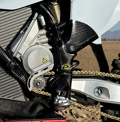 P3 CARBON - FRAME PROTECTOR - STARK VARG / EX / SUPERMOTO 22-26
