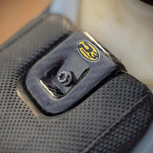 P3 CARBON - SEAT MOUNT COVER - HUSQVARNA MODELS 23-26