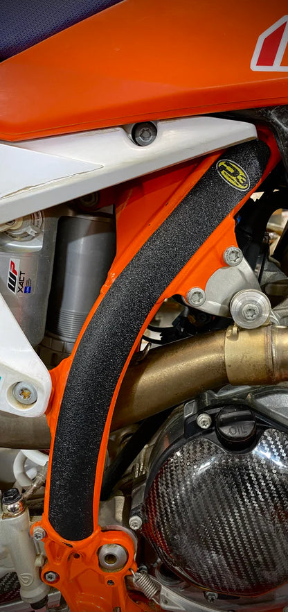 P3 CARBON - FRAME PROTECTORS - GRIP GUARD - KTM 23-26 125-450 SX/XC/SX-F/XC-F/SMR
