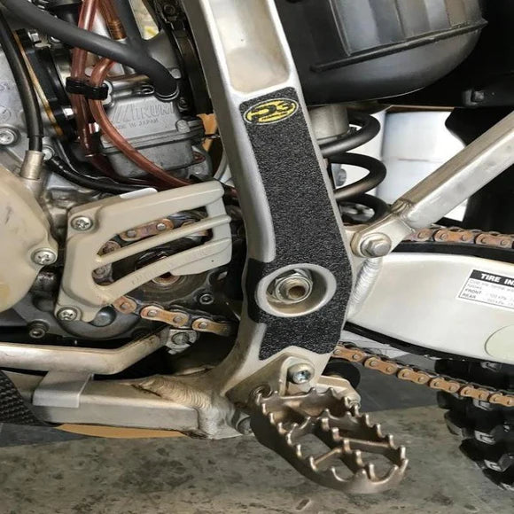 P3 CARBON - FRAME PROTECTORS - GRIP GUARD - YAMAHA / FANTIC YZ125/YZ250 05-26 YZ250X 16-26
