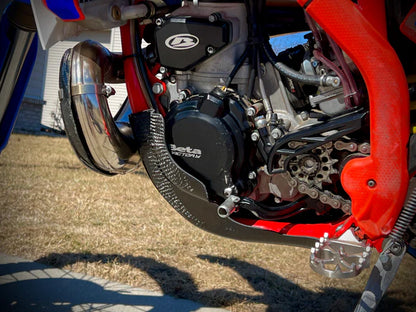P3 CARBON - SKID PLATE - NO LINKAGE GUARD - BETA 250/300 RR/RX 20-26