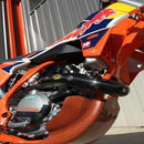 P3 CARBON - HEAT SHIELD - STOCK HEADER - HUSQ FC 450 14-15 / FE501 14-16 / FE501S 15-16 / KTM 450 SX-F FACTORY E. 12-14 / 450 SX-F/XC-F 13-15 / 450 SMR 13-14 / 500 EXC/XC-W 12-16