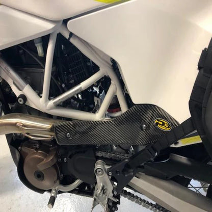 P3 CARBON - BOOT GUARD - HUSQVARNA - 701 ENDURO/SUPERMOTO 16-25