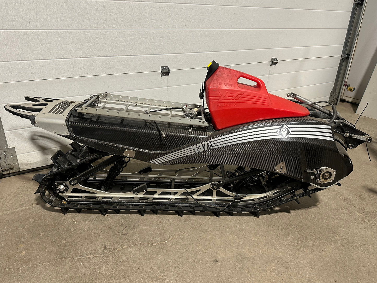 YETI SNOW MX - 2016 SMX 137 - SNOWBIKE KIT - USED (CONTACT FOR PURCHASE)