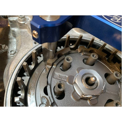 MOTION PRO - HEAVY DUTY INNER CLUTCH BASKET HOLDING TOOL - 08-0743