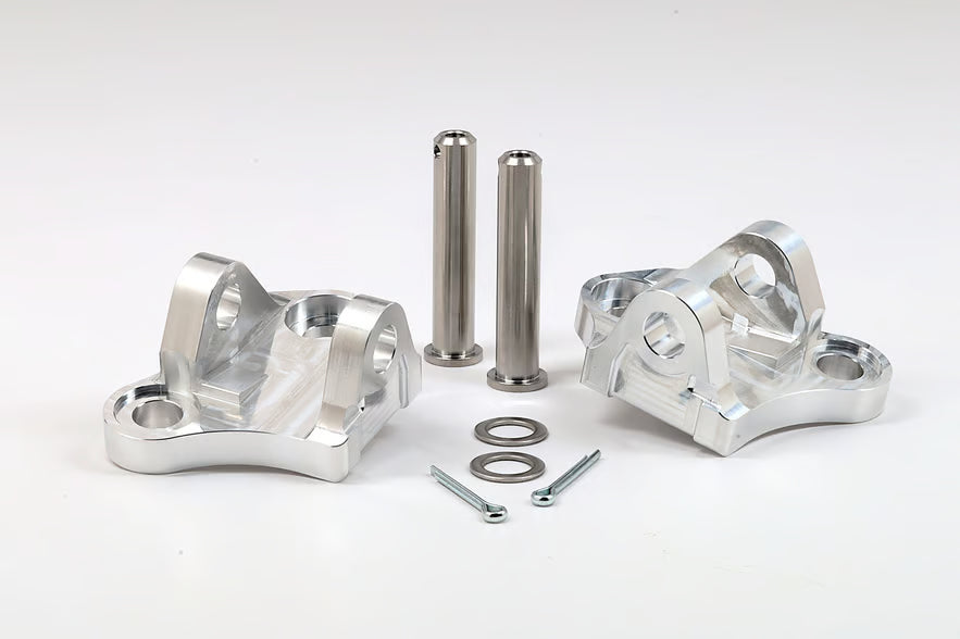 WORKS CONNECTION - OFFSET FOOTPEG MOUNTS - YAMAHA 23+ YZ450F / 24+ YZ250F